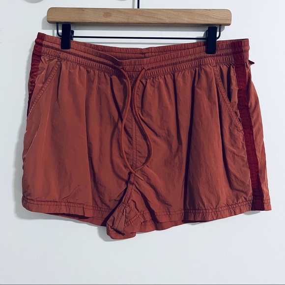 Athleta Pants - Athleta Burnt Orange Shorts